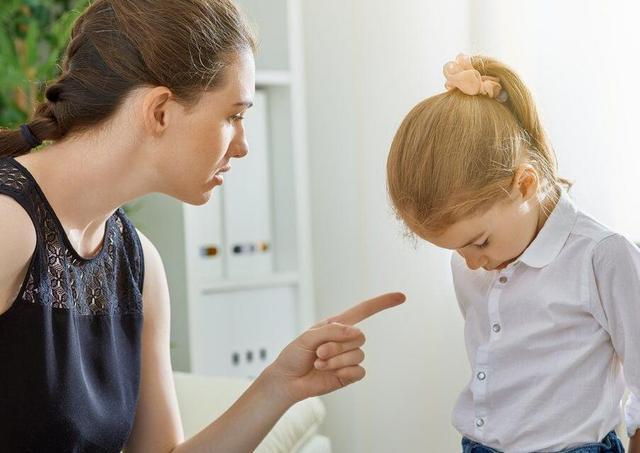 教育新闻公众号怎么做的？5步打造高价值教育资讯平台，轻松解决用户信息焦虑